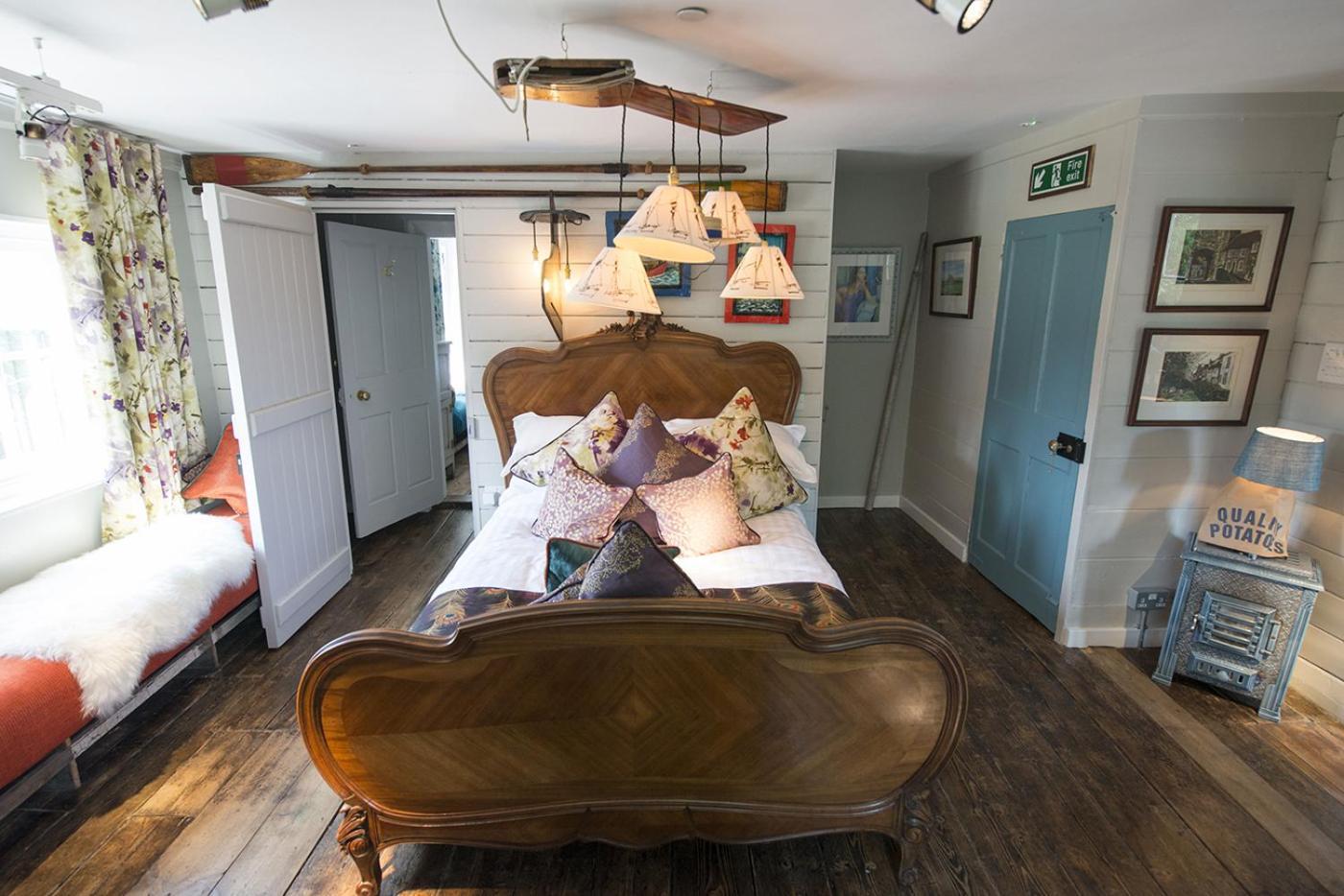 The Woolpack Inn Wavehorne Eksteriør bilde